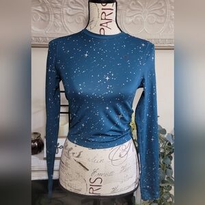 Juniors XS NIKE star print shirt